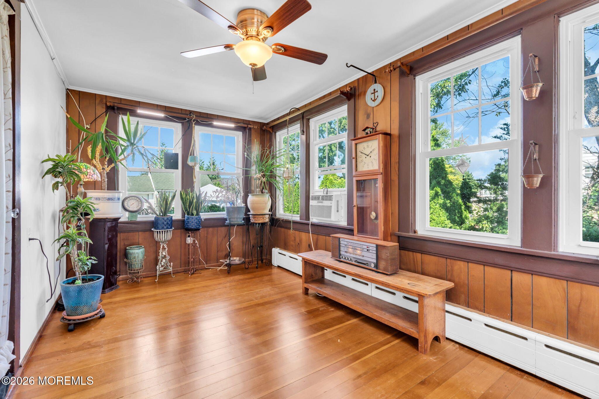 39 Highland Avenue Leonardo NJ 07737