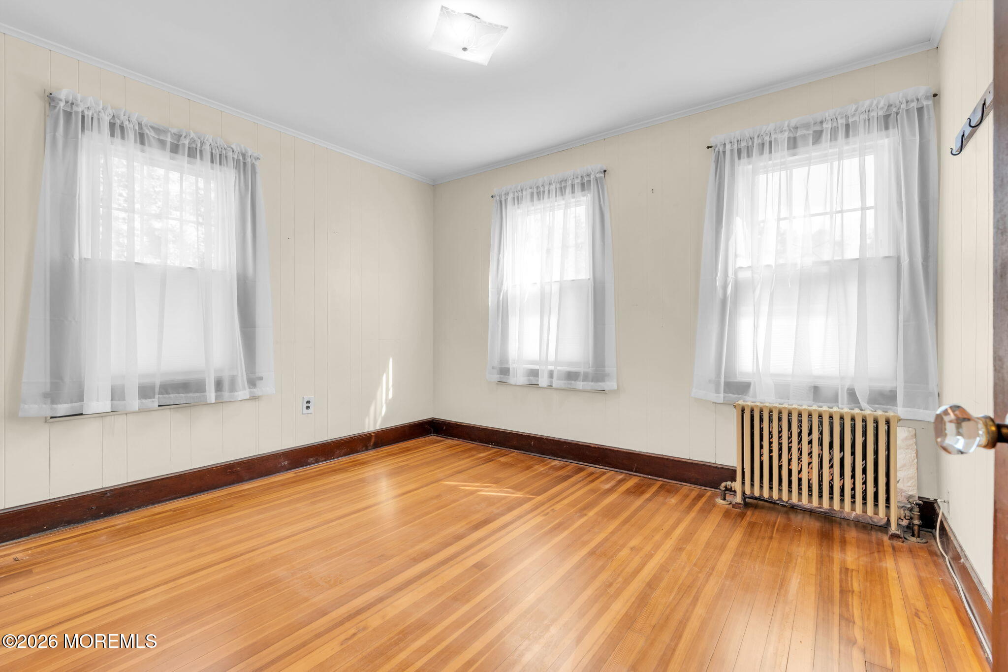 39 Highland Avenue Leonardo NJ 07737