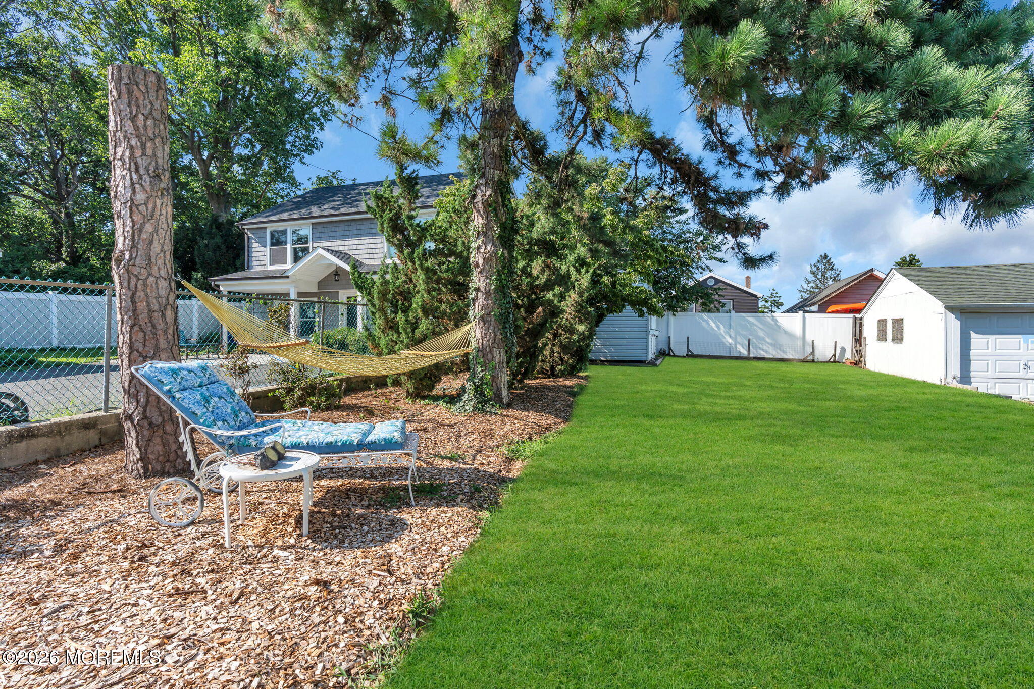 39 Highland Avenue Leonardo NJ 07737