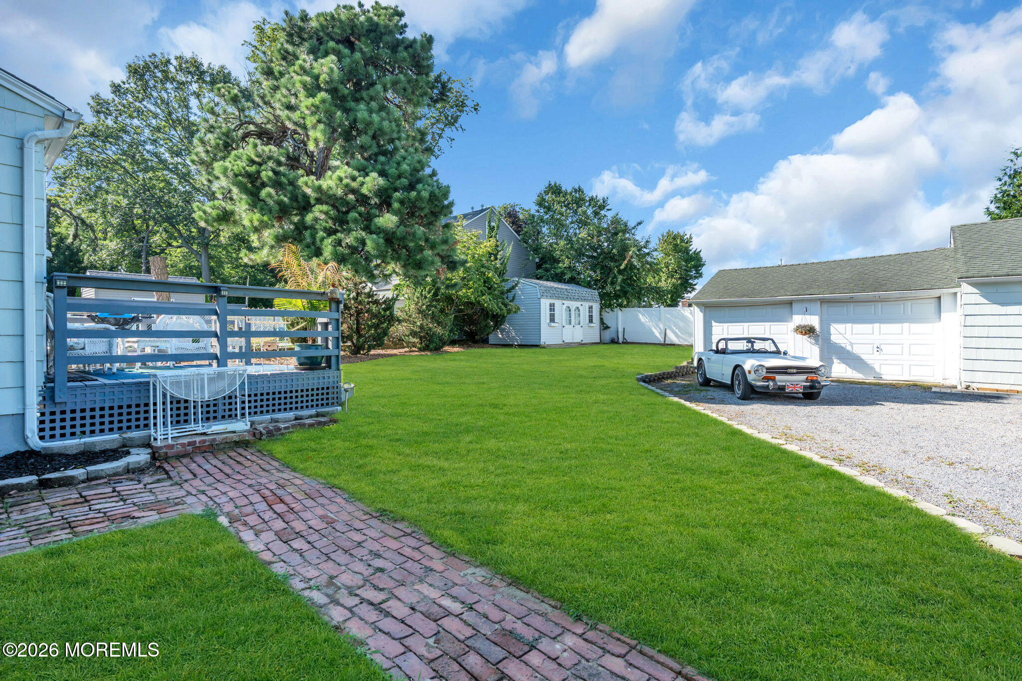 39 Highland Avenue Leonardo NJ 07737