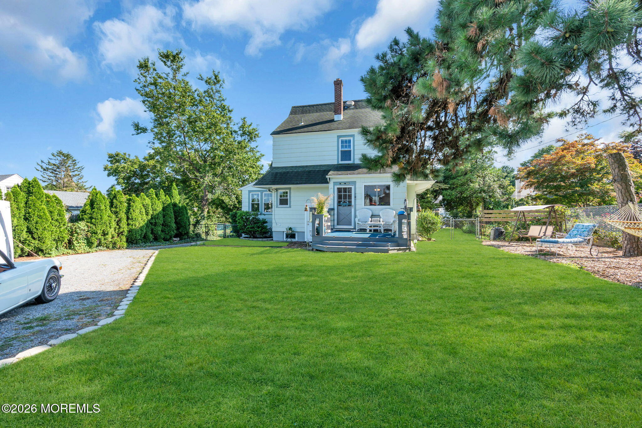 39 Highland Avenue Leonardo NJ 07737