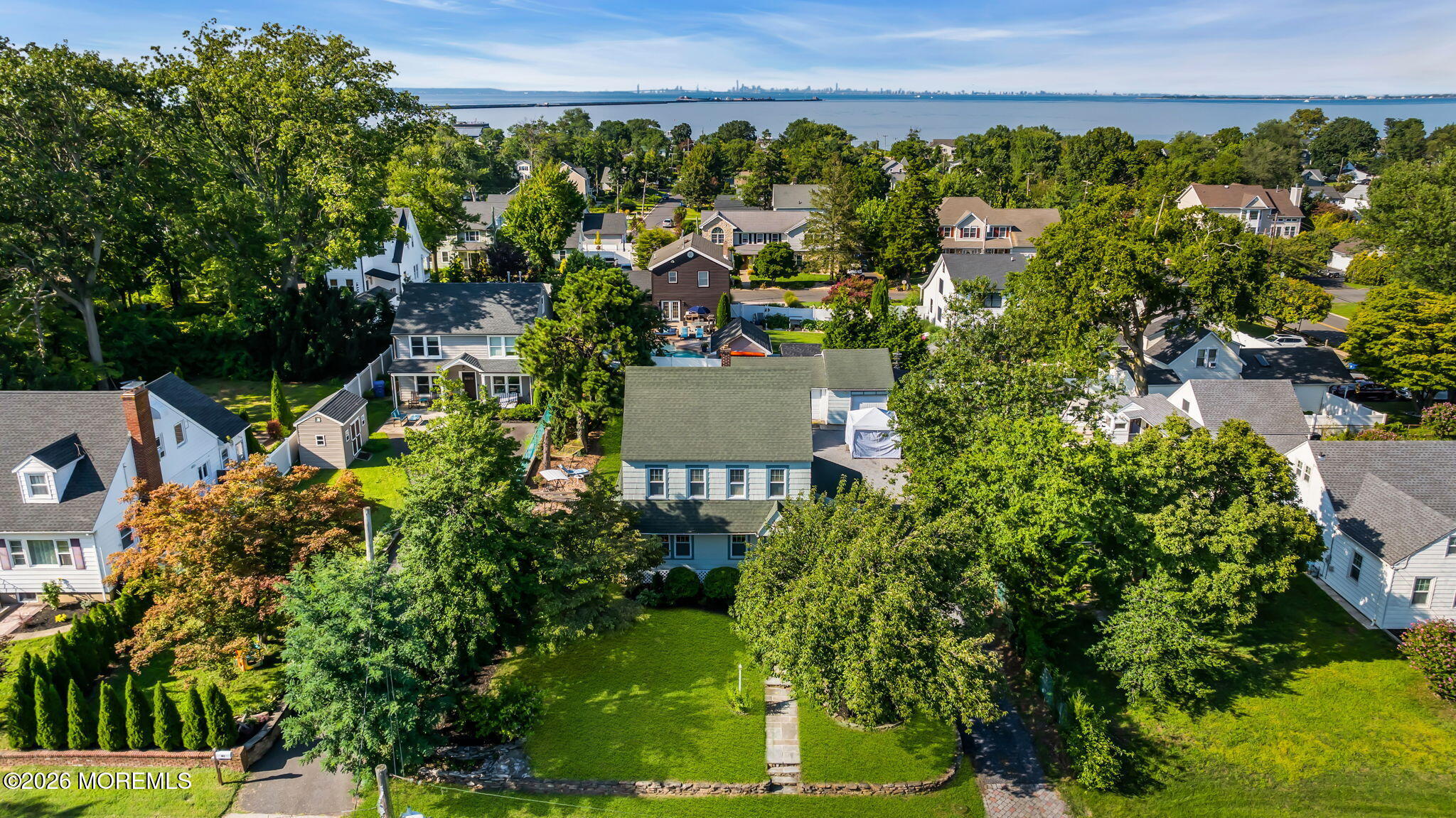 39 Highland Avenue Leonardo NJ 07737