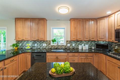 24 Willow Lane Englishtown NJ 07726