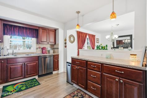 1016 Longboat Avenue Beachwood NJ 08722