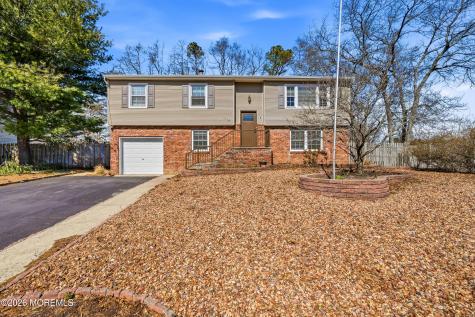 1016 Longboat Avenue Beachwood NJ 08722