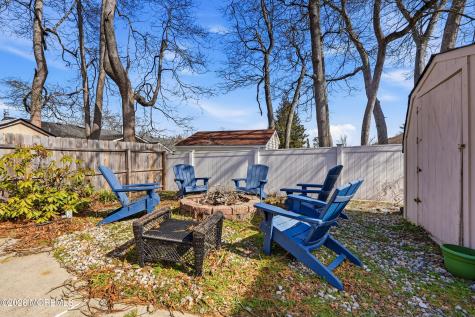 1016 Longboat Avenue Beachwood NJ 08722