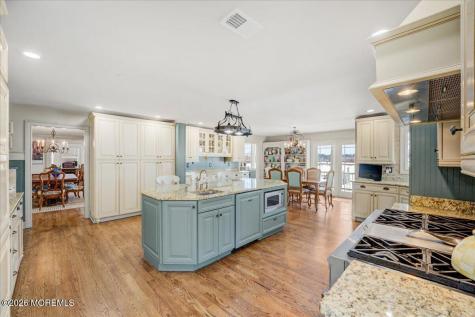68 Seneca Place Oceanport NJ 07757