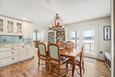 68 Seneca Place Oceanport NJ 07757