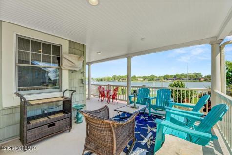 68 Seneca Place Oceanport NJ 07757
