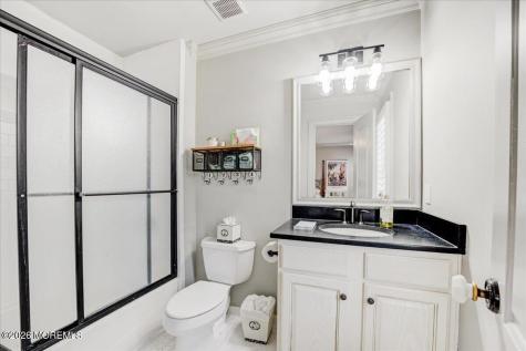 68 Seneca Place Oceanport NJ 07757