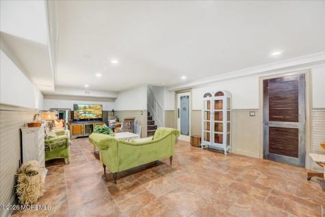 68 Seneca Place Oceanport NJ 07757