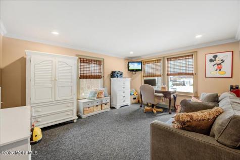 68 Seneca Place Oceanport NJ 07757