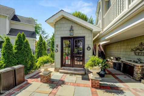68 Seneca Place Oceanport NJ 07757