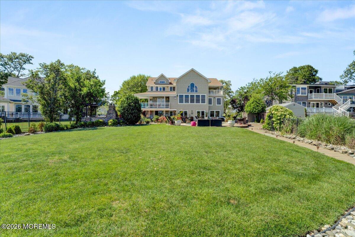68 Seneca Place Oceanport NJ 07757