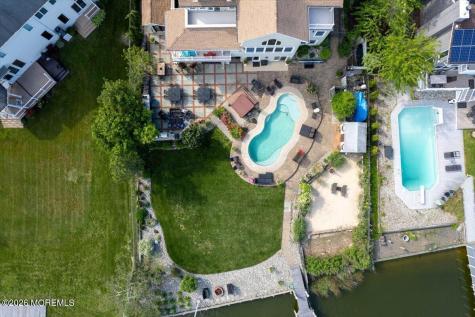 68 Seneca Place Oceanport NJ 07757