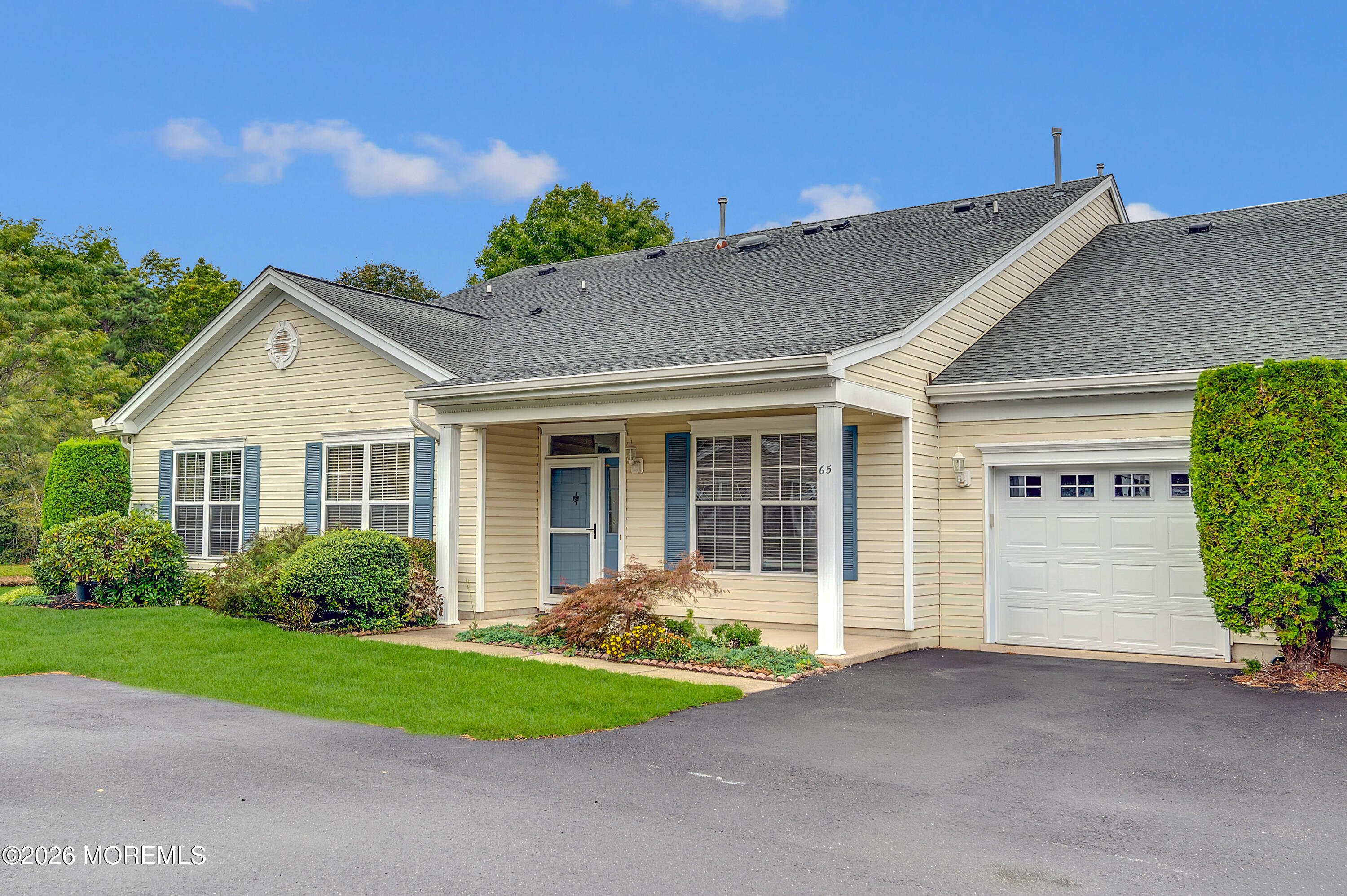 65 Golden Willows Avenue Lakewood NJ 08701