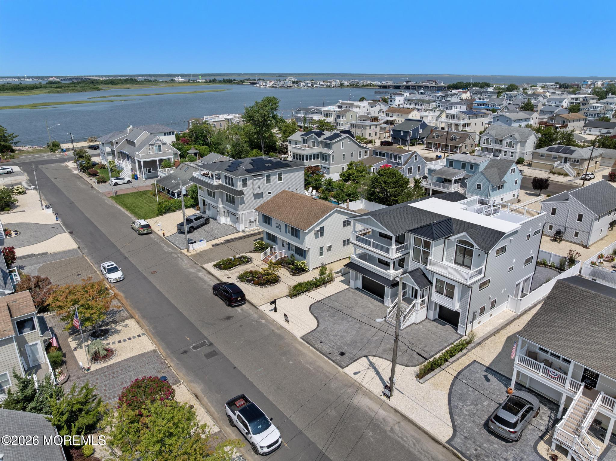 309 W 16th Street Ship Bottom NJ 08008