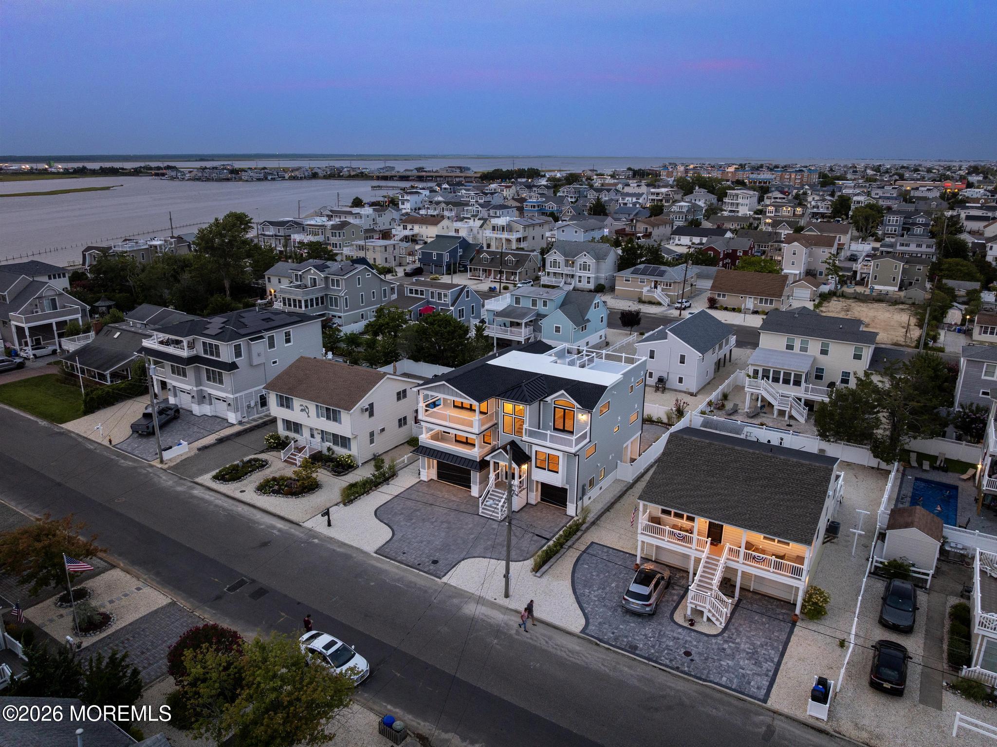 309 W 16th Street Ship Bottom NJ 08008