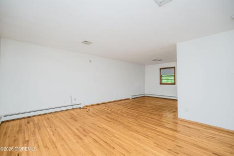 69 Whalepond Road Oakhurst NJ 07755