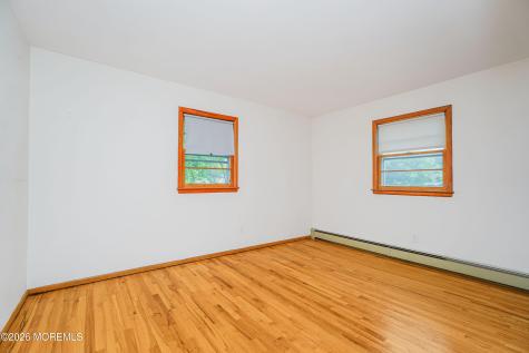 69 Whalepond Road Oakhurst NJ 07755