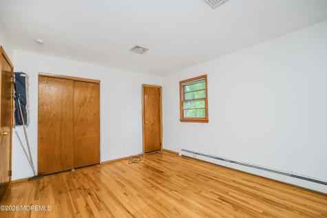 69 Whalepond Road Oakhurst NJ 07755
