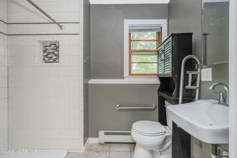 69 Whalepond Road Oakhurst NJ 07755