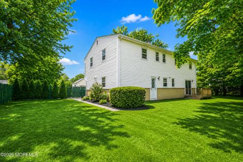 69 Whalepond Road Oakhurst NJ 07755