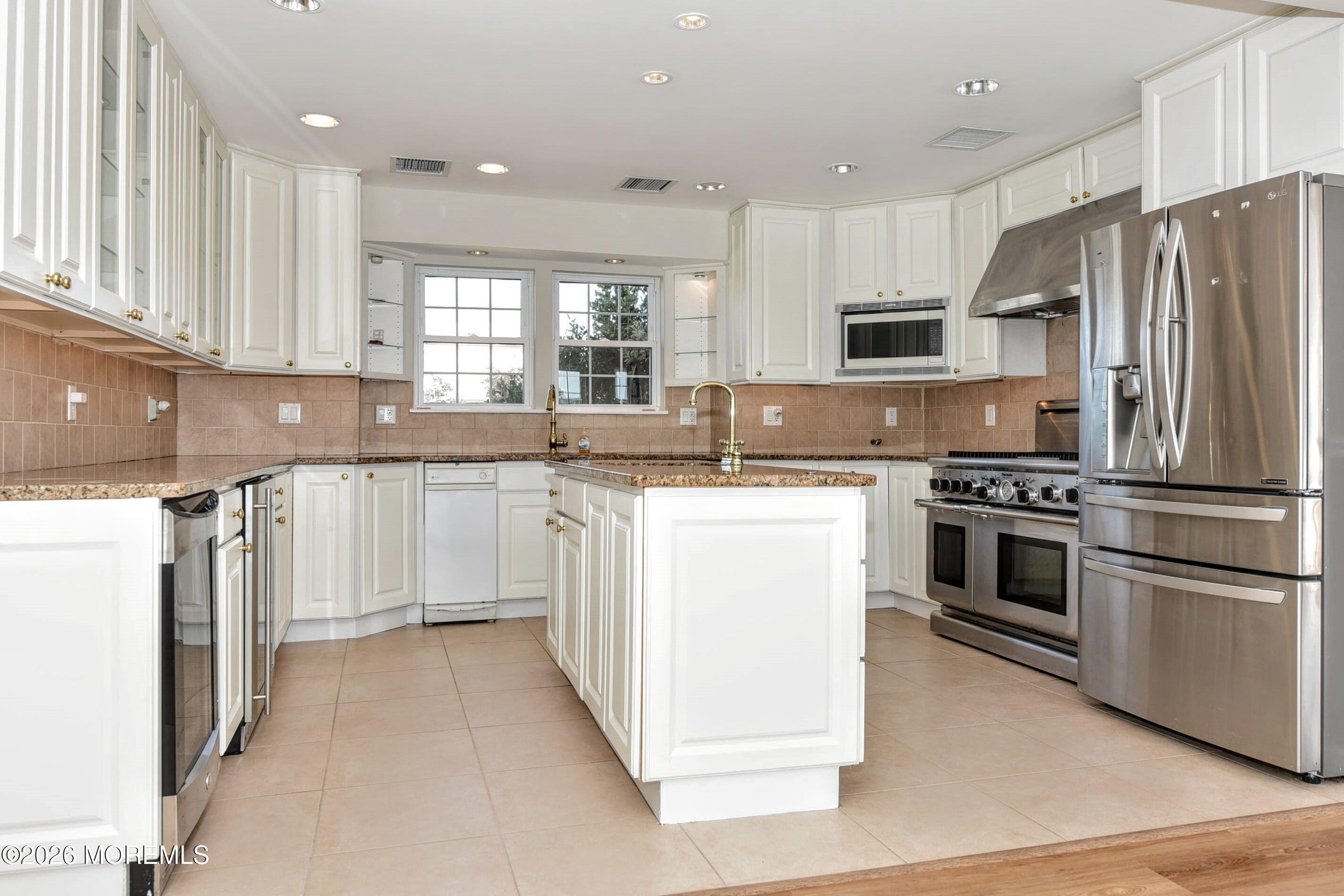 61 Ocean Gate Avenue Bayville NJ 08721