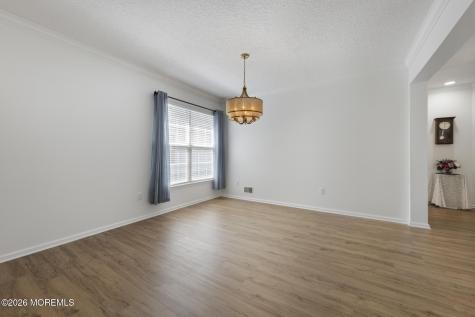 18 Amberwinds Court Lakewood NJ 08701