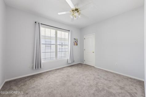 18 Amberwinds Court Lakewood NJ 08701