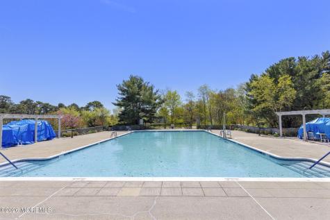 18 Amberwinds Court Lakewood NJ 08701