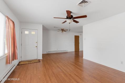 233 Westbrook Drive Toms River NJ 08757