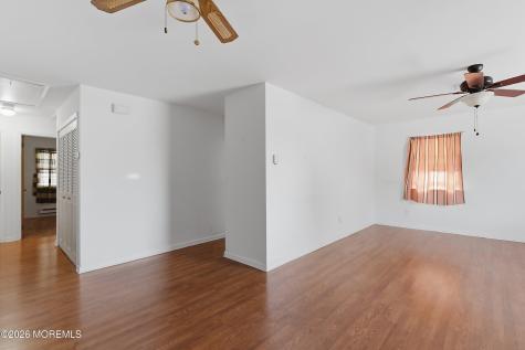 233 Westbrook Drive Toms River NJ 08757