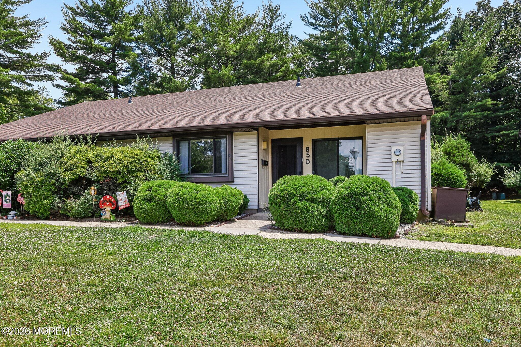 85 Amberly Drive Manalapan NJ 07726