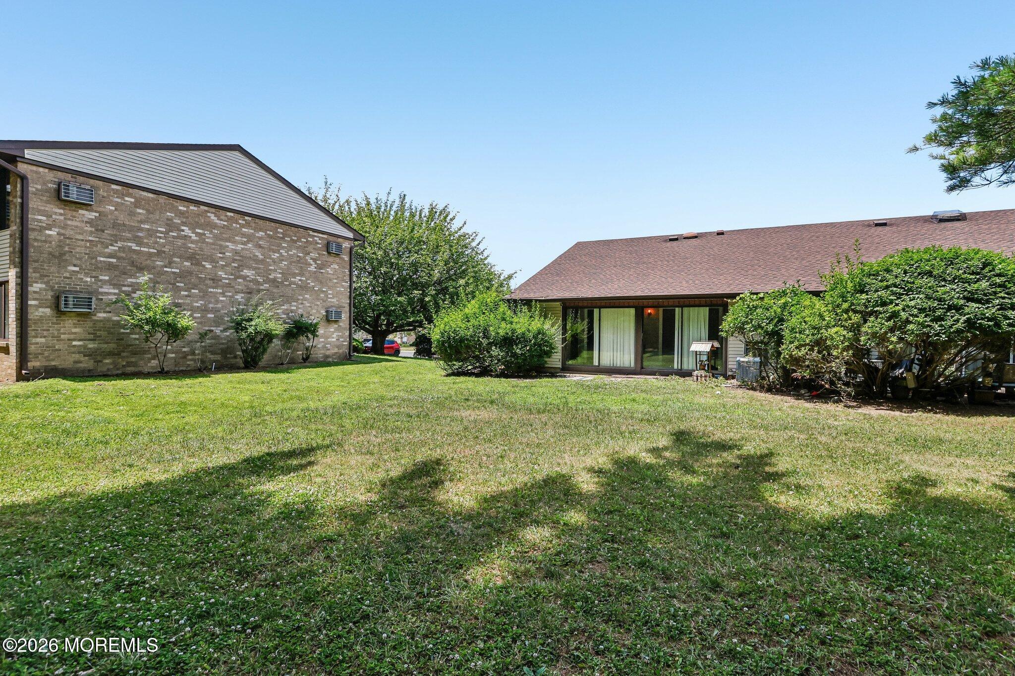 85 Amberly Drive Manalapan NJ 07726
