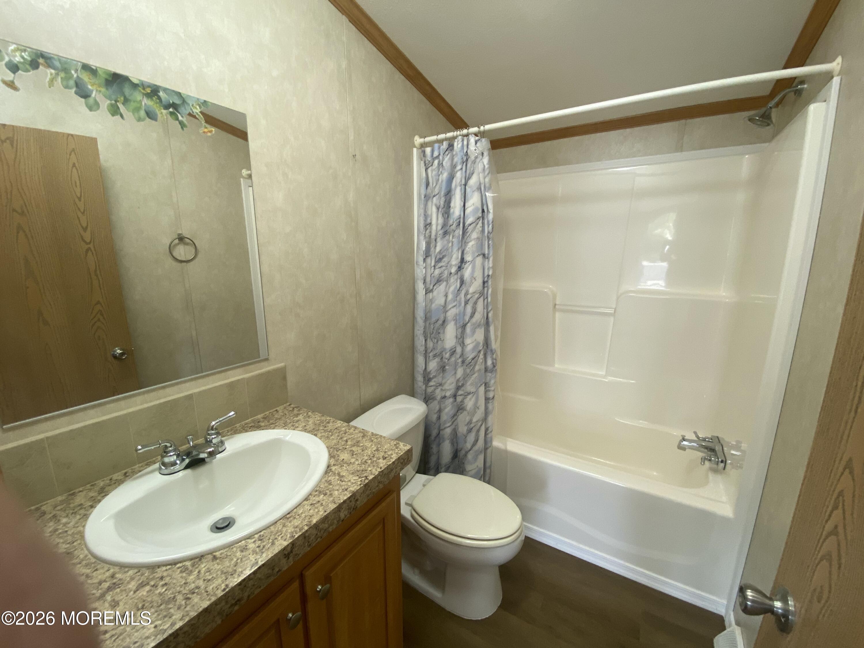 5 Maple Tree Court Manahawkin NJ 08050