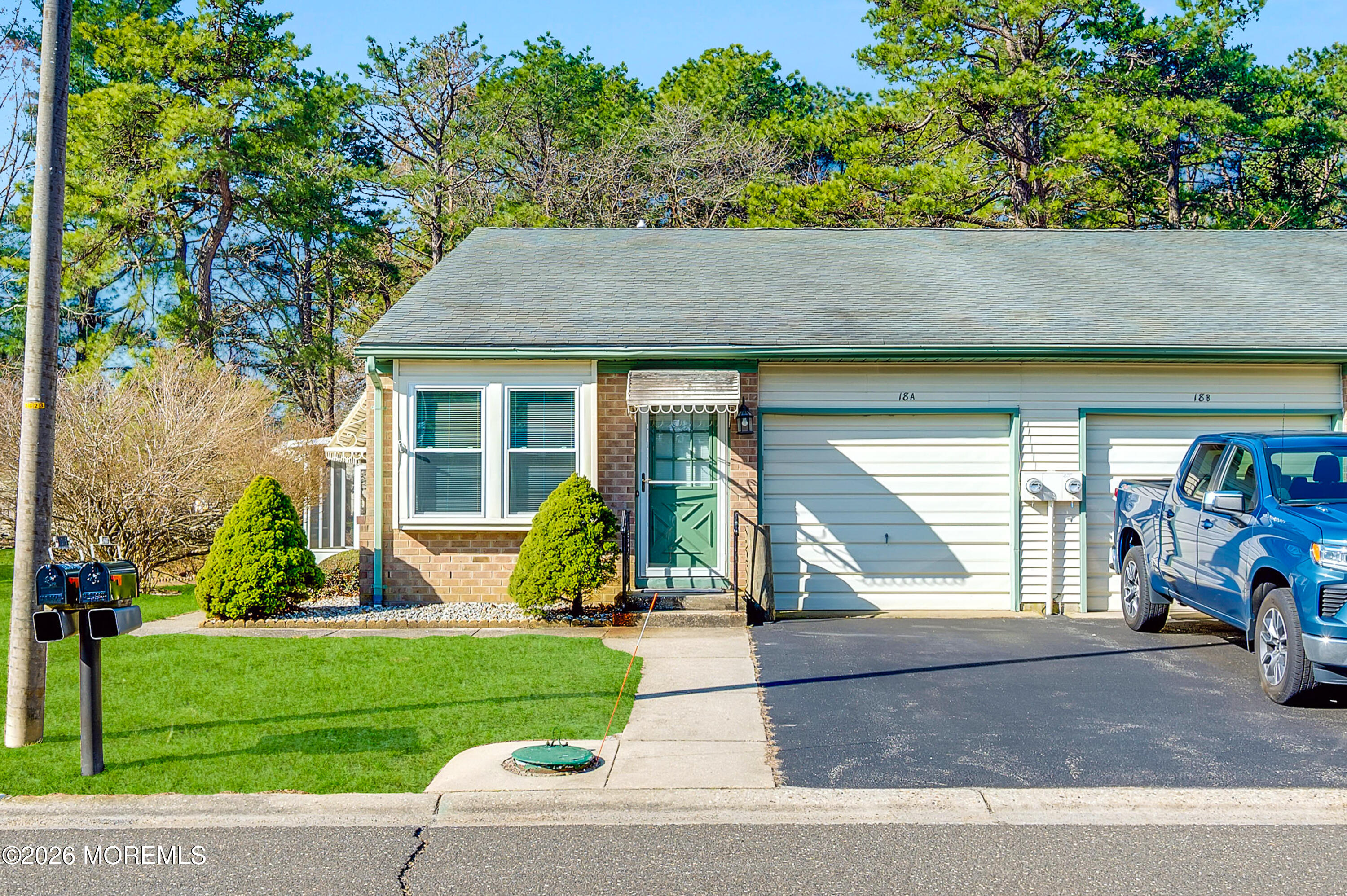 18 Milford Avenue Whiting NJ 08759