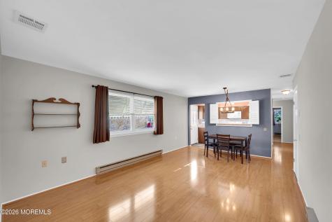 18 Milford Avenue Whiting NJ 08759
