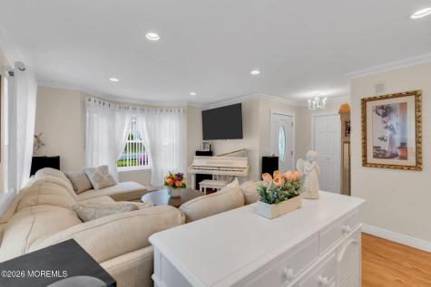 2 Willow Drive Barnegat NJ 08005