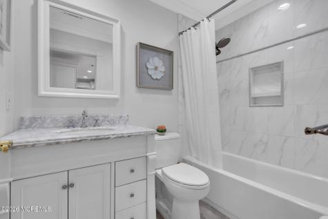 2 Willow Drive Barnegat NJ 08005