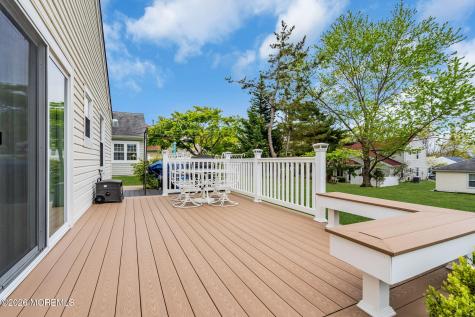2 Willow Drive Barnegat NJ 08005