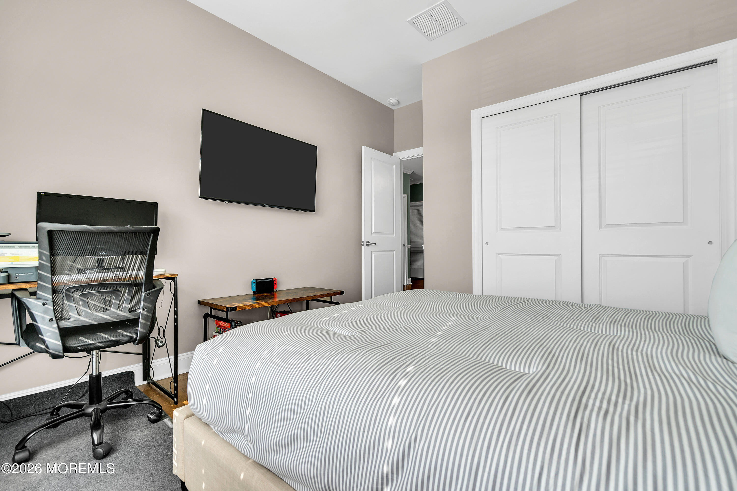 161 Edenton Drive Barnegat NJ 08005
