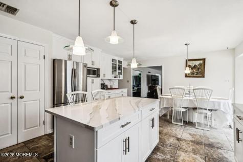 3 Shira Lane Manalapan NJ 07726