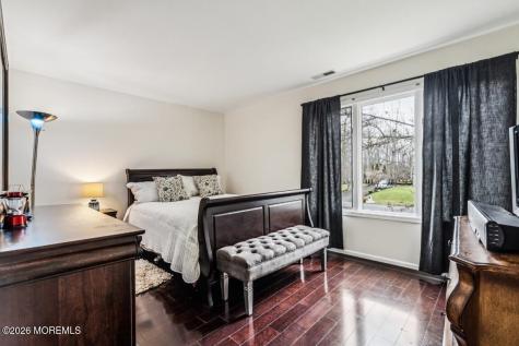 3 Shira Lane Manalapan NJ 07726