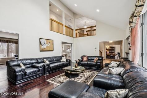 3 Shira Lane Manalapan NJ 07726