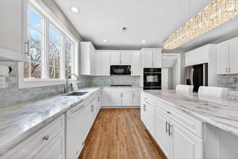 13 Palmer Circle Millstone NJ 08535