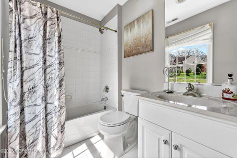 13 Palmer Circle Millstone NJ 08535