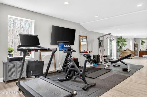 13 Palmer Circle Millstone NJ 08535