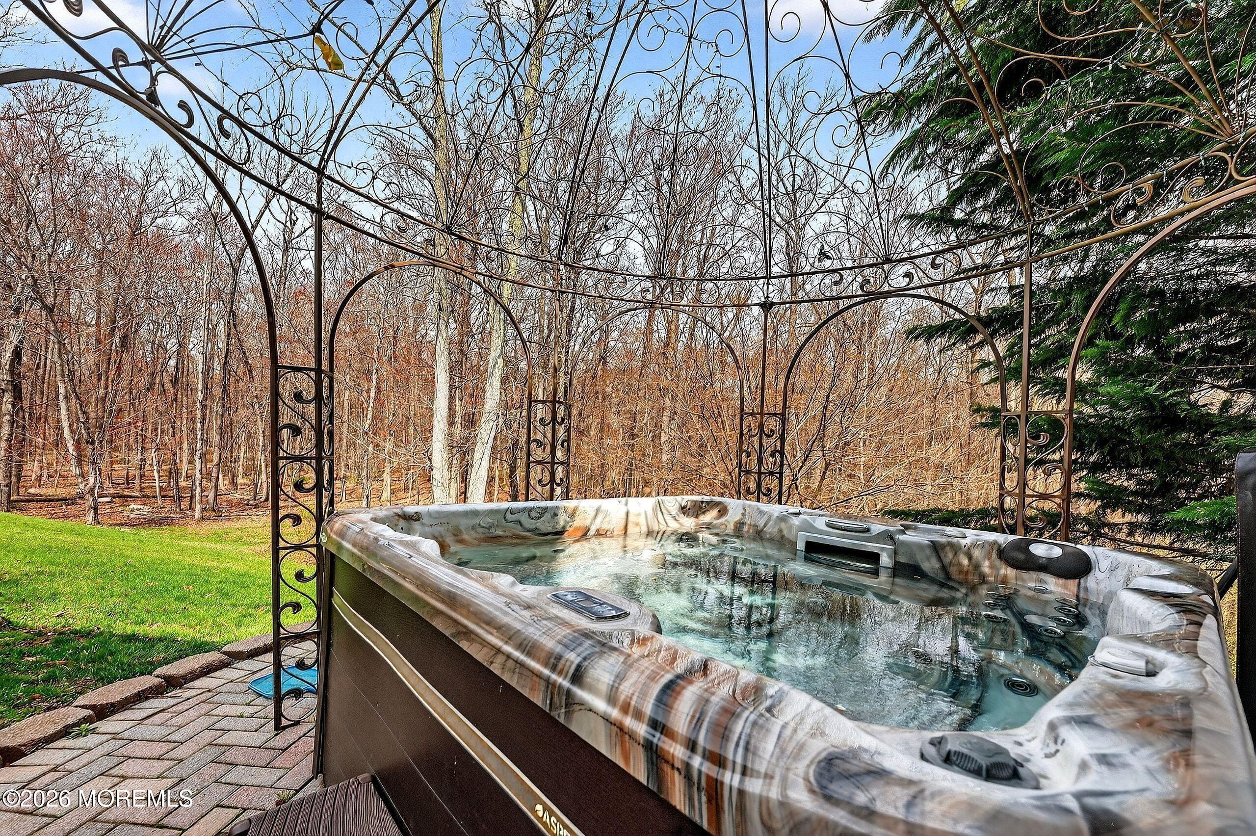 13 Palmer Circle Millstone NJ 08535