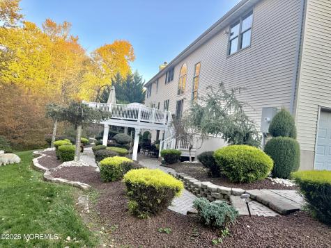 13 Palmer Circle Millstone NJ 08535